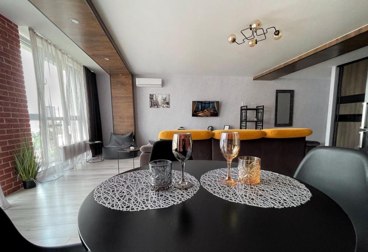 Room1402 Одеса Екстер'єр фото