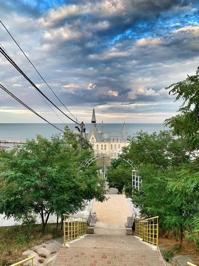 Room1402 Одеса Екстер'єр фото
